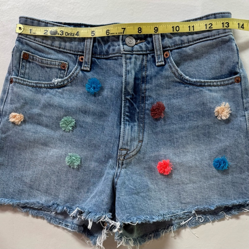 NWOT LUCKY BRAND “Lucky Pins” Denim Pom-Pom High-Rise Shorts (2/26) - Picture 8 of 17
